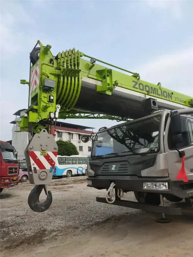 首都体育学院吊车出租